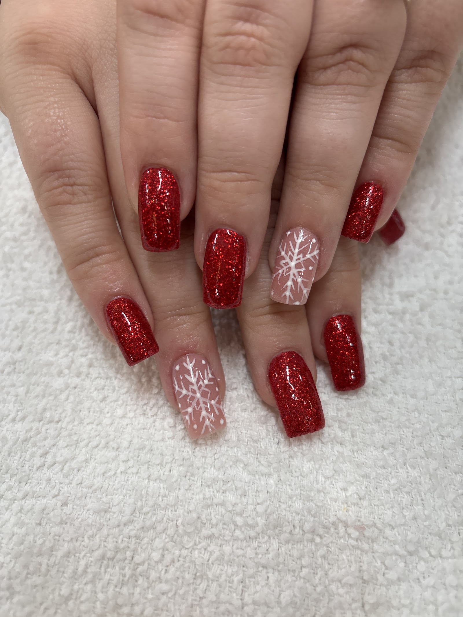 Vip Nails & Spa logo