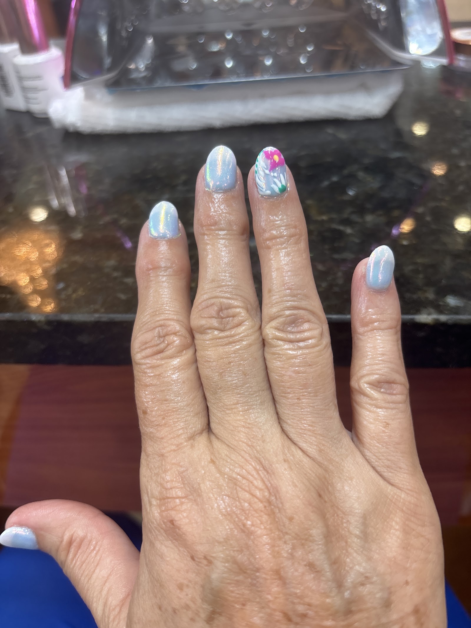 Vip Nails & Spa nail photo 1